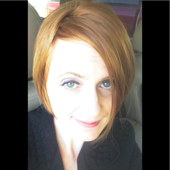 Meet your Posher, Anna - Picture 3 of 3